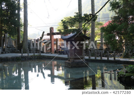 [近畿三十六神道聖地]奈良縣吉野郡天川村第三十一個夏日早晨龍泉寺水線 42577280