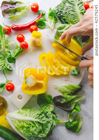 Process of making vegetarian salad 42579245