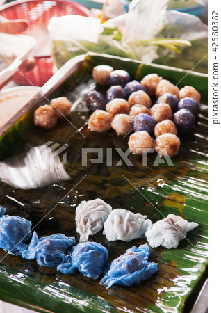 Khao Kreab Pak Mo Thai Steamed Rice Skin dumpling Khao Kreab Pak Mo Thai Steamed Rice Skin dumpling 42580382