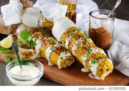 Grilled corn cobs Grilled corn cobs 42580592
