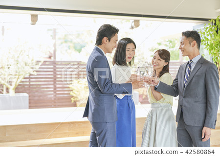 約會婚姻 約會婚姻 42580864