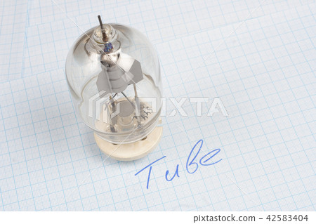 old vacuum tube (electron tube) 42583404