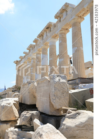 Temple of Parthenon in Athens 42583978