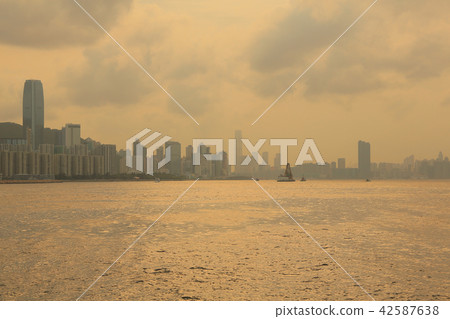 Shining city, Lei Yue Mun, Hong Kong Shining city, Lei Yue Mun, Hong Kong 42587638