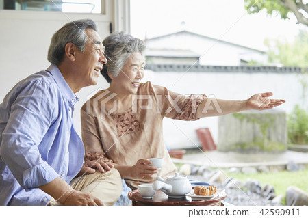 Life, old couple, Korean Life, old couple, Korean 42590911