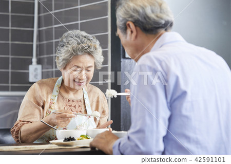 生活,老夫妻,韓國人 生活,老夫妻,韓國人 42591101