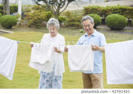 Life, old couple, Korean 42591481