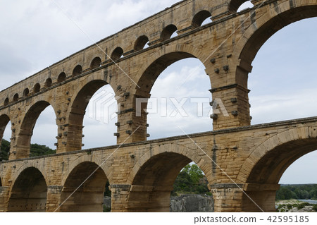 Pont du Girl普羅旺斯法國 42595185