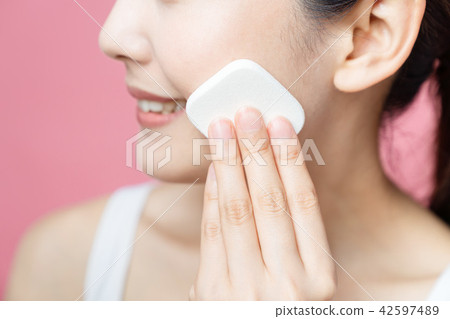 Beauty image 42597489