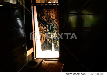 妻子Kabukiwaki Honjyo食譜在風中搖晃 妻子Kabukiwaki Honjyo食譜在風中搖晃 42600405