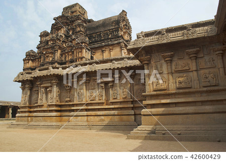 Hazara Rama Temple, Hampi, Karnataka, India 42600429