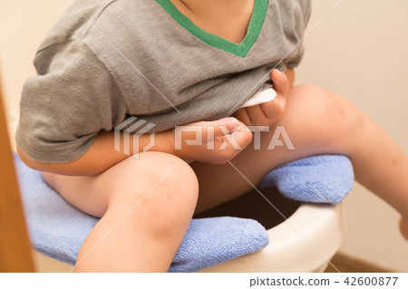 Infant toilet training Infant toilet training 42600877