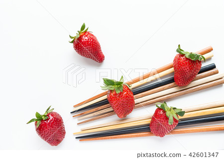 Healing fruits strawberry Healing fruits strawberry Super food Nutrition Healing fruits strawberry Healing fruits strawberry Super food Nutrition 42601347