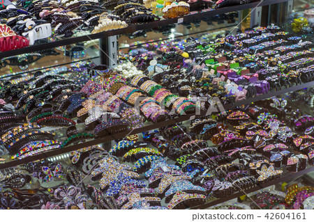 Many different hair accessories Many different hair accessories 42604161