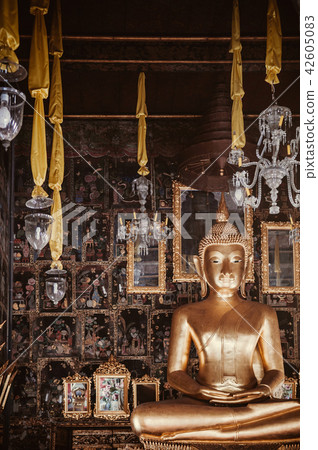 Old Golden Buddha Wat Ratchaorotsaram Bangkok Old Golden Buddha Wat Ratchaorotsaram Bangkok 42605083