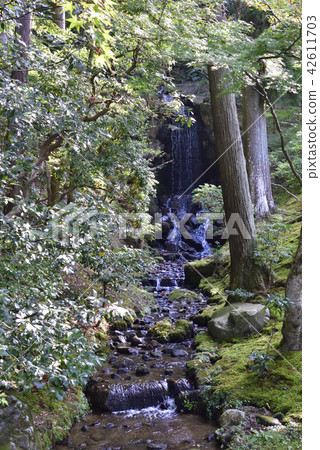 Shogakuin Imperial Palace Utaku Tale Falls Shogakuin Imperial Palace Utaku Tale Falls 42611703