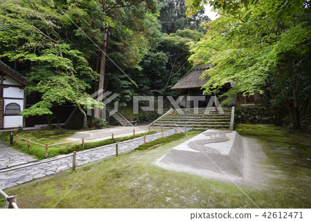 Honen-in White Sand Dome 42612471