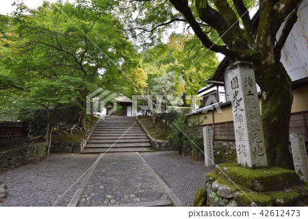 Yasuda Temple 42612473