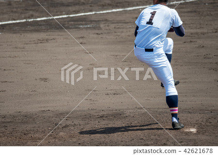 Ace on the mound 42621678