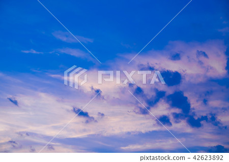 Summer sky and clouds, sunsets (3: 2) Summer sky and clouds, sunsets (3: 2) 42623892