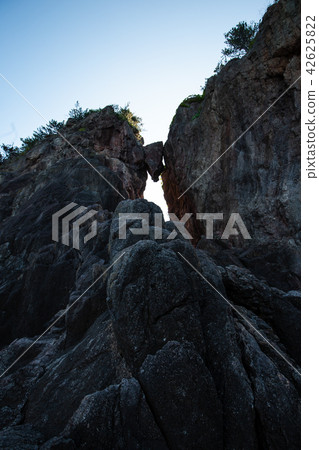 Scissors rock of Benkei Scissors rock of Benkei 42625822
