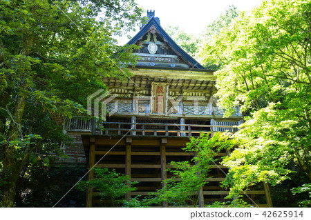 Kiyomizu Temple of Sado Island 42625914