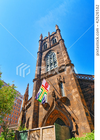 First Presbyterian Church on 5th Avenue 42626582