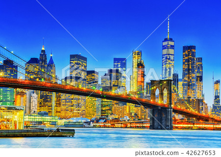 New York night view of the Lower Manhattan  42627653