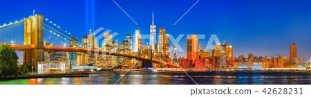 New York night view of the Lower Manhattan. 42628231