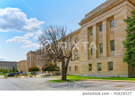 Washington, USA, Small Claims Court. 42628527