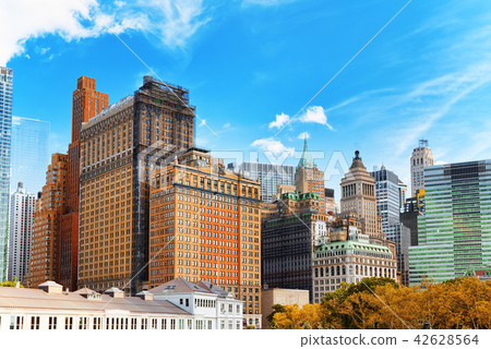 Urban cityscape of New York. 42628564