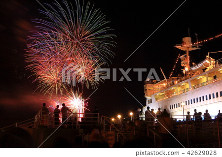函館灣煙花節·Megumaru周圍 42629028