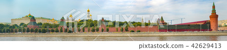 Moscow skyline. Kremlevskaya naberezhnaya.Panorama 42629413