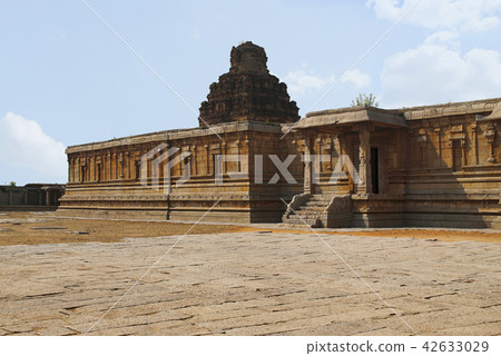 Pattabhirama Temple, Hampi, Karnataka, India Pattabhirama Temple, Hampi, Karnataka, India 42633029