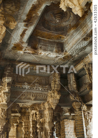 Vitthala Temple complex, Hampi, Karnataka, India Vitthala Temple complex, Hampi, Karnataka, India 42633305