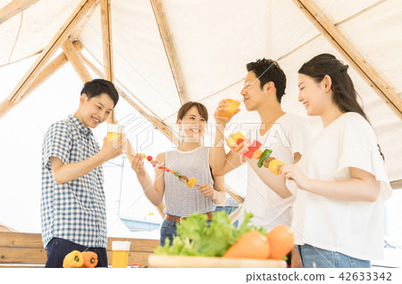 barbecue, barbecued, barbeque 42633342