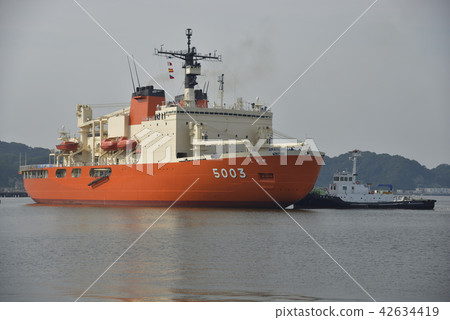 南極觀察船“Shirase”5003 [夏天]橫須賀 42634419