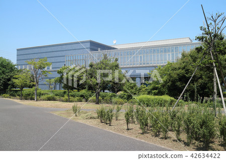 Ichihara Municipal Central Library Ichihara Municipal Central Library 42634422