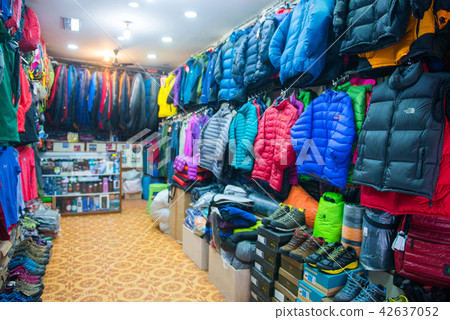Wear and trekking equipment for sell 42637052