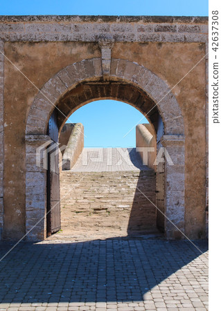 Gate in fortification, El Jadida, Morocco Gate in fortification, El Jadida, Morocco 42637308