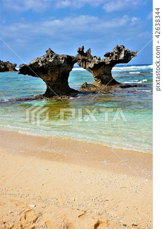 沖繩,琉球,海邊,古宇利島,心形岩 沖繩,琉球,海邊,古宇利島,心形岩 42638344