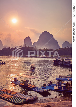 Scenic sunset over Li River in Xingping, China. 42638829