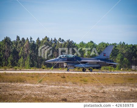 MONTE REAL, PORTUGAL-September 10: F16 Portuguese taking off. Pa MONTE REAL, PORTUGAL-September 10: F16 Portuguese taking off. Pa 42638978