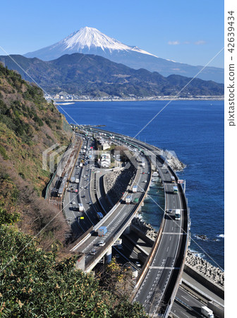 Fuji from the passed pass - 6194 42639434