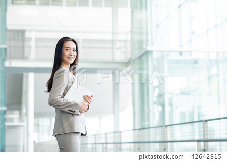Business woman Business woman 42642815
