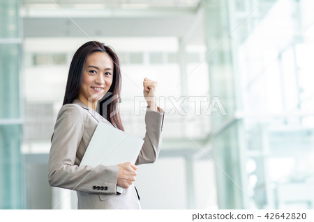 Business woman Business woman 42642820