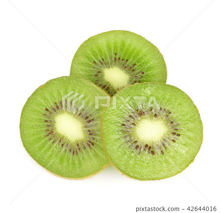 kiwi  isolated on white background 42644016