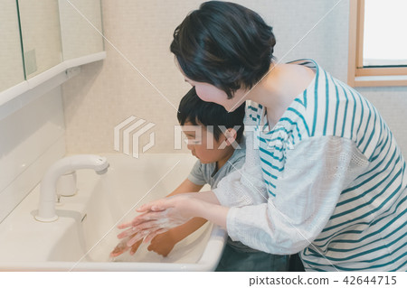 younger, wash, washing 42644715