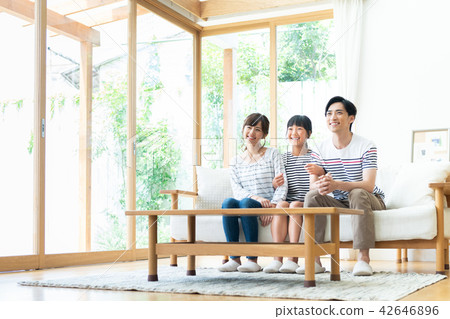 Young family Young family 42646896