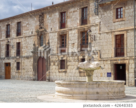 Monasterio de las Huelgas - Burgos 42648383